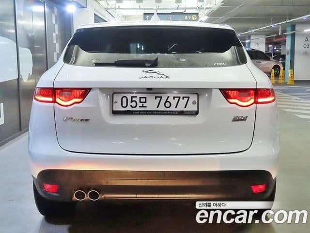 Jaguar F-PACE Prestige, 2017 все фото