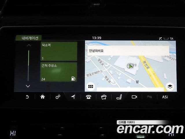 Jaguar F-PACE Prestige, 2017 13