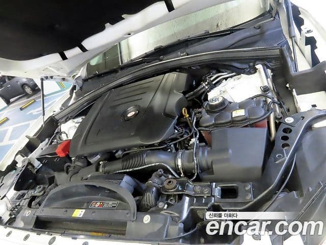 Jaguar F-PACE Prestige, 2017 19