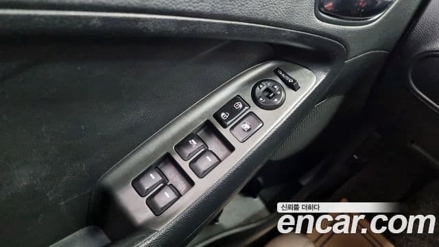 Kia K3 Trendy, 2013 14