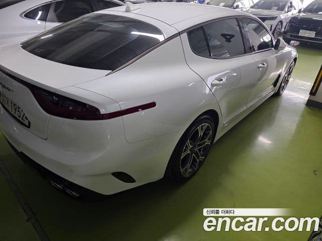 Kia 스팅어 Platinum, 2019 4
