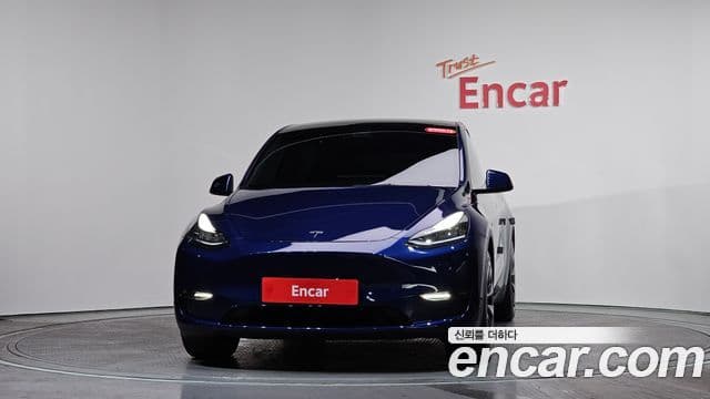 Tesla модель Y Long Range, 2022 3