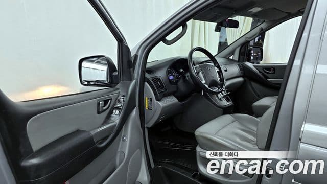 Hyundai The / новый New Grand Starex Modern, 2019 10