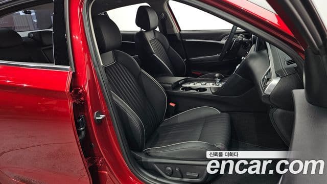 Genesis G70 Elite, 2019 10