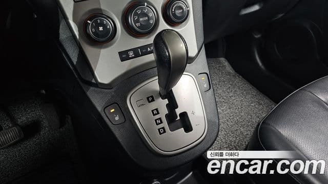 Kia 뉴카렌스 люксовая версия, 2010 9