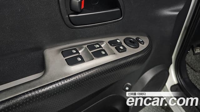 Kia 뉴카렌스 люксовая версия, 2010 17