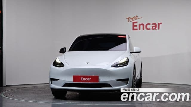 Tesla модель Y, 2023 3