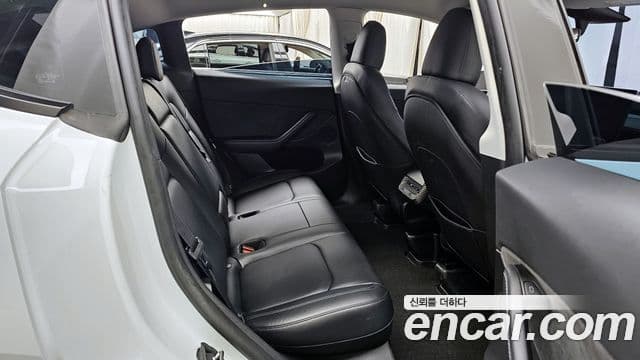 Tesla модель Y, 2023 12