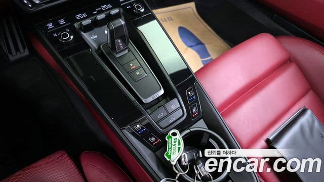 Porsche 911 (992) Carrera 4 GTS, 2022 9