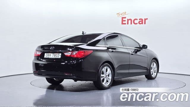 Hyundai YF Sonata Premier, 2011 2