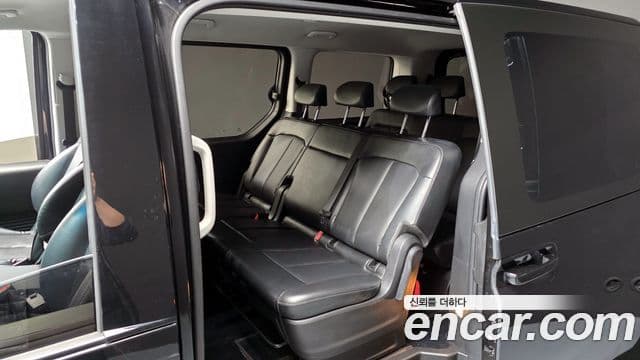 Hyundai Staria Modern, 2022 11