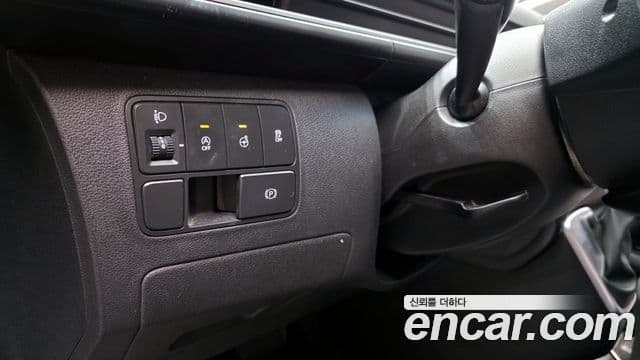 Hyundai Staria Modern, 2022 15