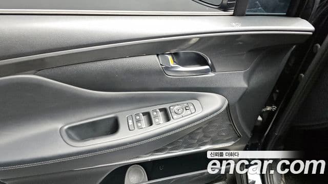 Hyundai The / новый New Santa Fe Prestige, 2022 17