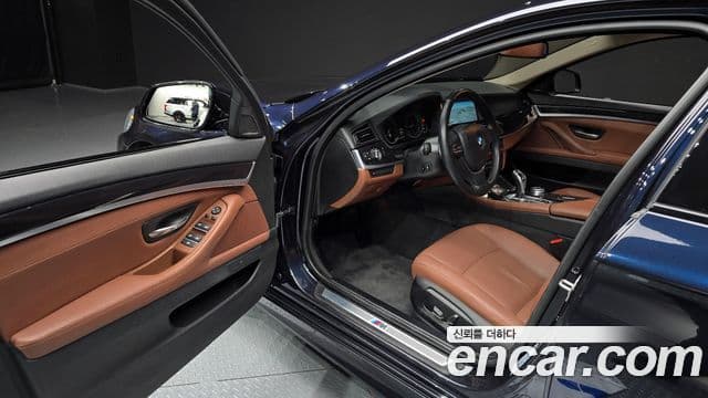 BMW 5시리즈 (F10) 530d xDrive M Aero Dynamic, 2016 10