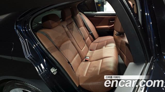 BMW 5시리즈 (F10) 530d xDrive M Aero Dynamic, 2016 12