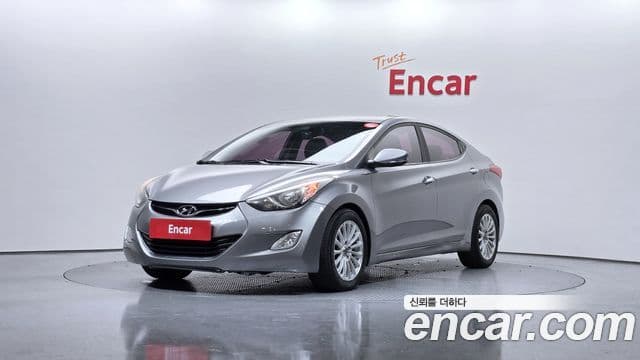 Hyundai Avante MD Premier, 2011 1