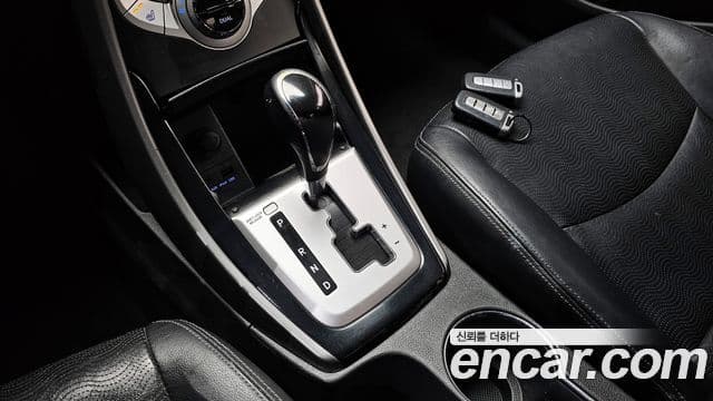 Hyundai Avante MD Premier, 2011 9