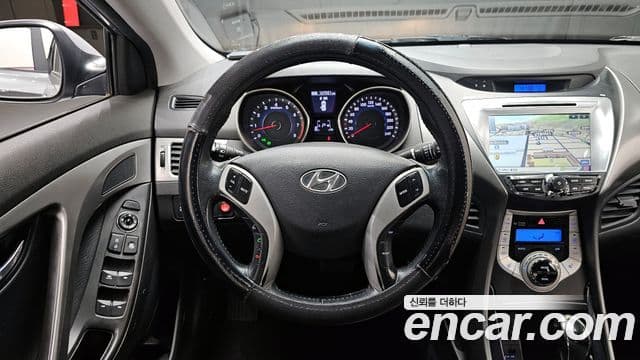 Hyundai Avante MD Premier, 2011 13