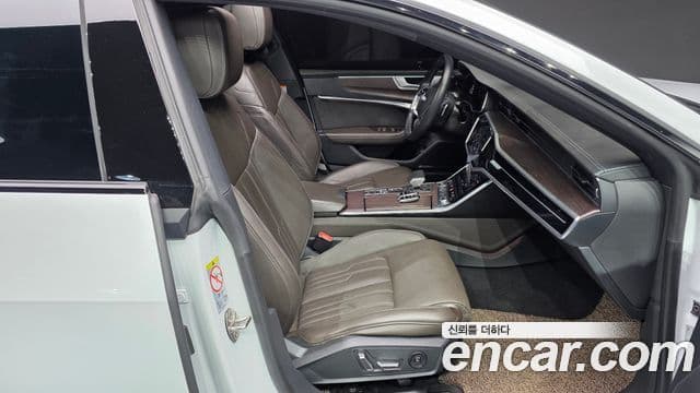 Audi A7 (4K) Premium, 2022 10