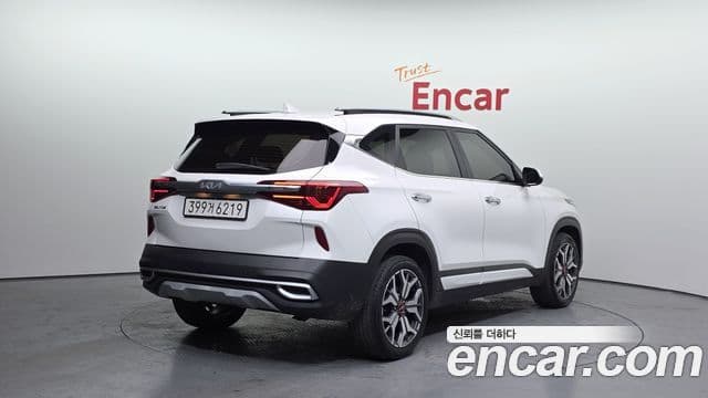 Kia Seltos Signature, 2023 2