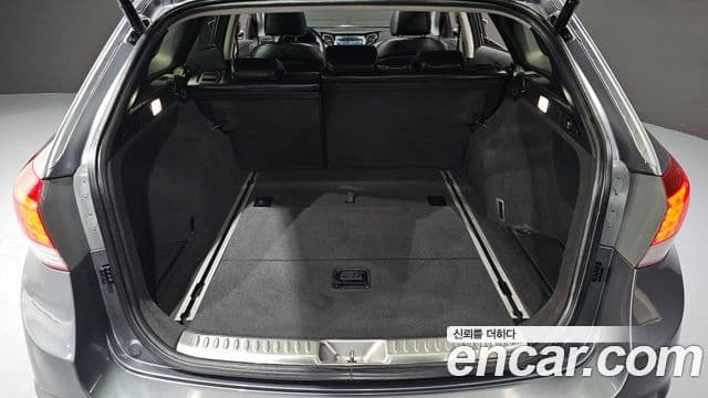 Hyundai i40 Premium, 2012 18