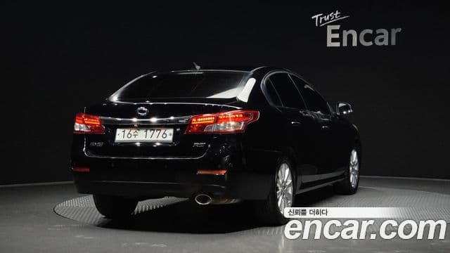 Renault Korea(Samsung) 뉴SM5 Platinum 빌트인캠2 — базовая версия - Built-in Cam 2, 2013 2