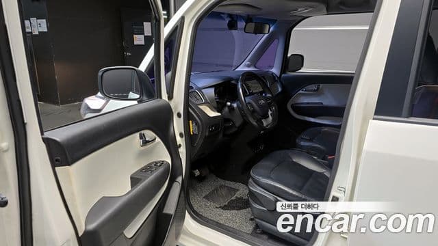 Kia Ray Prestige, 2013 11