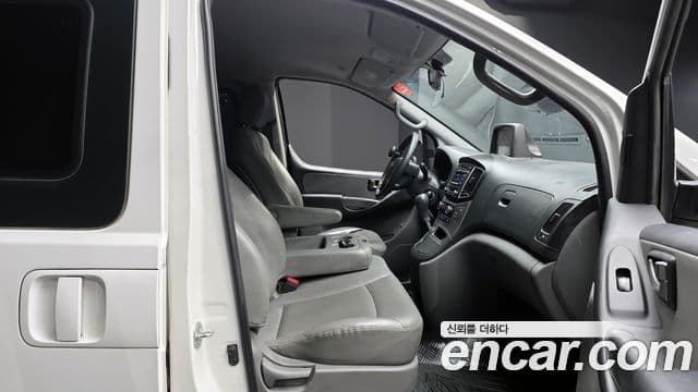 Hyundai Grand Starex Modern, 2017 10