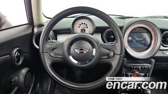 Mini Cooper D 클럽맨 1세대, 2014 13