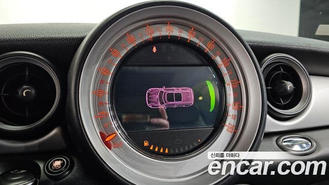 Mini Cooper D 클럽맨 1세대, 2014 16