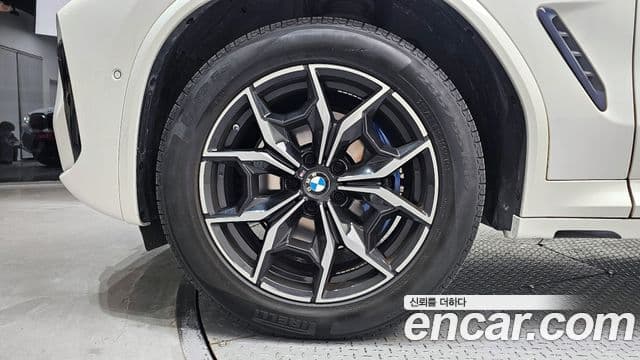 BMW X4 (G02) xDrive20i M Sport, 2022 все фото