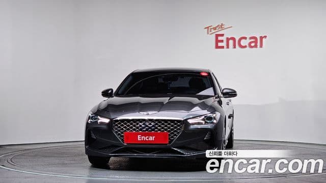 Genesis G70 Elite, 2020 3