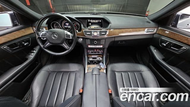 Mercedes-Benz E-класс W212 E300 Elegance, 2016 7