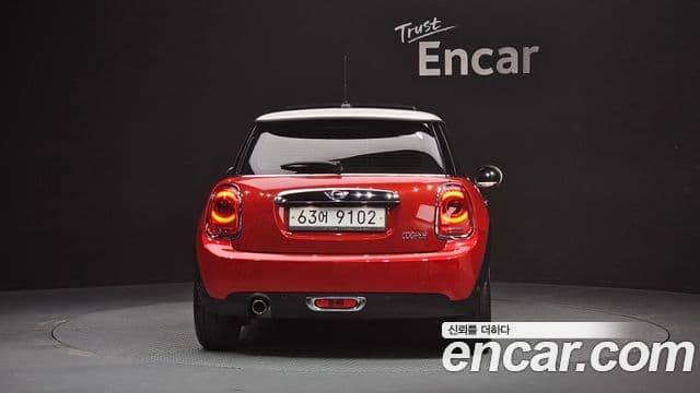 Mini Cooper 3세대, 2015 4