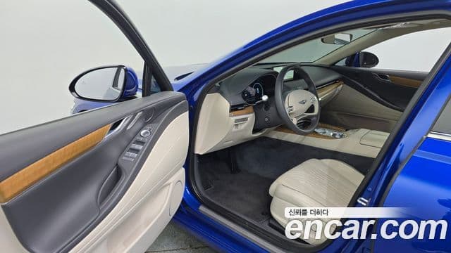 Genesis G80 (RG3) бензин 2.5 турбо AWD, 2022 10