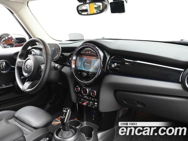 Mini Cooper 3세대, 2023 7