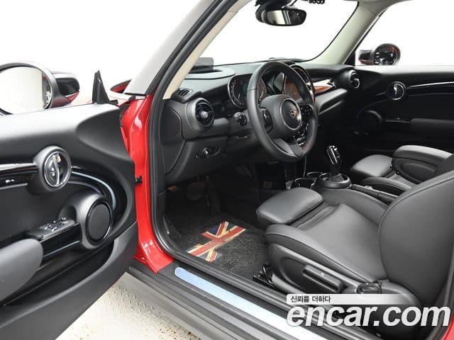 Mini Cooper 3세대, 2023 11