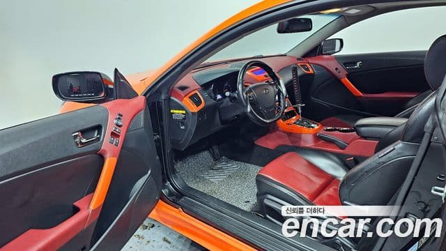 Hyundai Genesis купе 200 турбо P, 2011 12