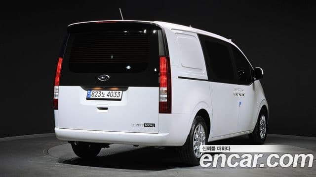 Hyundai Staria Modern, 2024 2