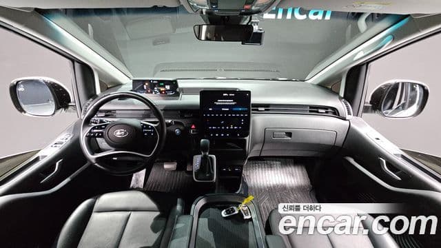 Hyundai Staria Modern, 2024 7