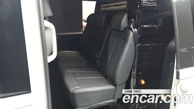 Hyundai Staria Modern, 2024 12