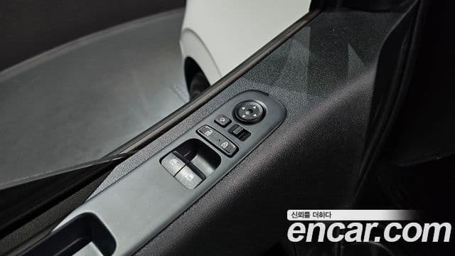 Hyundai Staria Modern, 2024 20