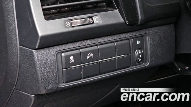 KG모빌리티(SsangYong) The / новый New Rexton Sport 칸 Prestige, 2021 17