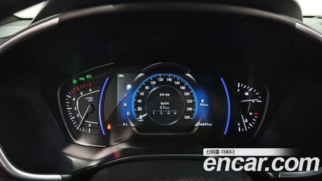 Hyundai Santa Fe TM Inspiration, 2019 8