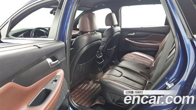 Hyundai Santa Fe TM Inspiration, 2019 12