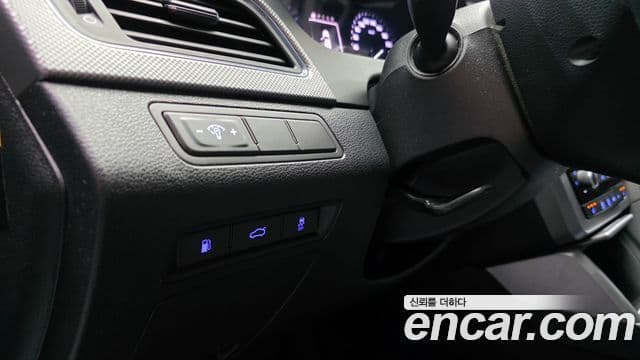 Hyundai LF Sonata Style, 2015 15