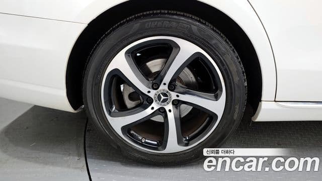 Mercedes-Benz E-класс W213 Avantgarde, 2020 все фото