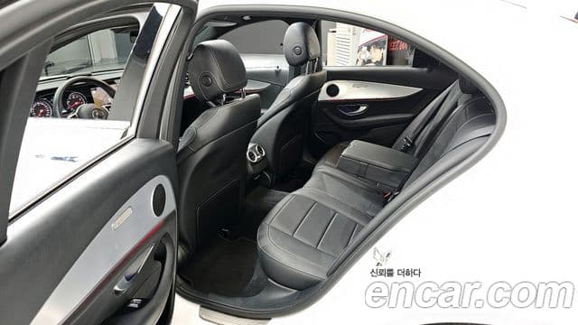 Mercedes-Benz E-класс W213 Avantgarde, 2020 11