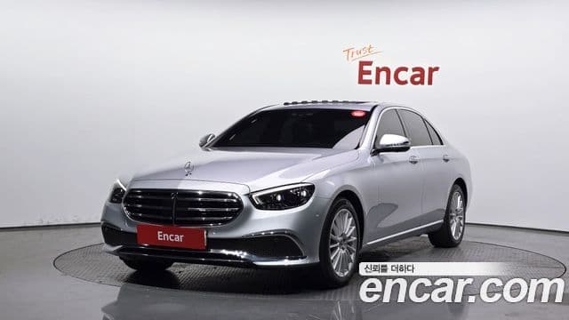 Mercedes-Benz E-класс W213 Exclusive, 2022 1