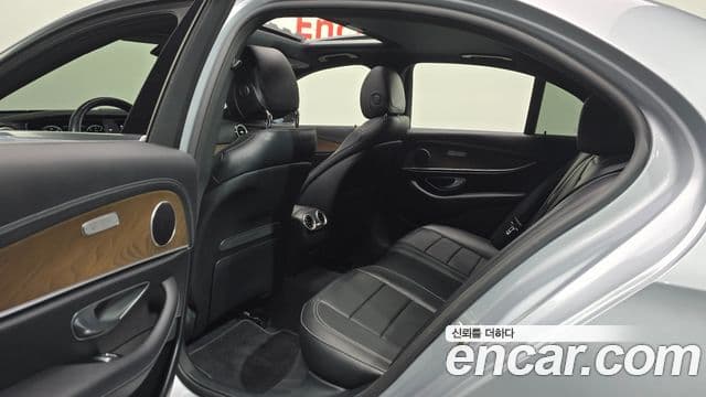 Mercedes-Benz E-класс W213 Exclusive, 2022 12